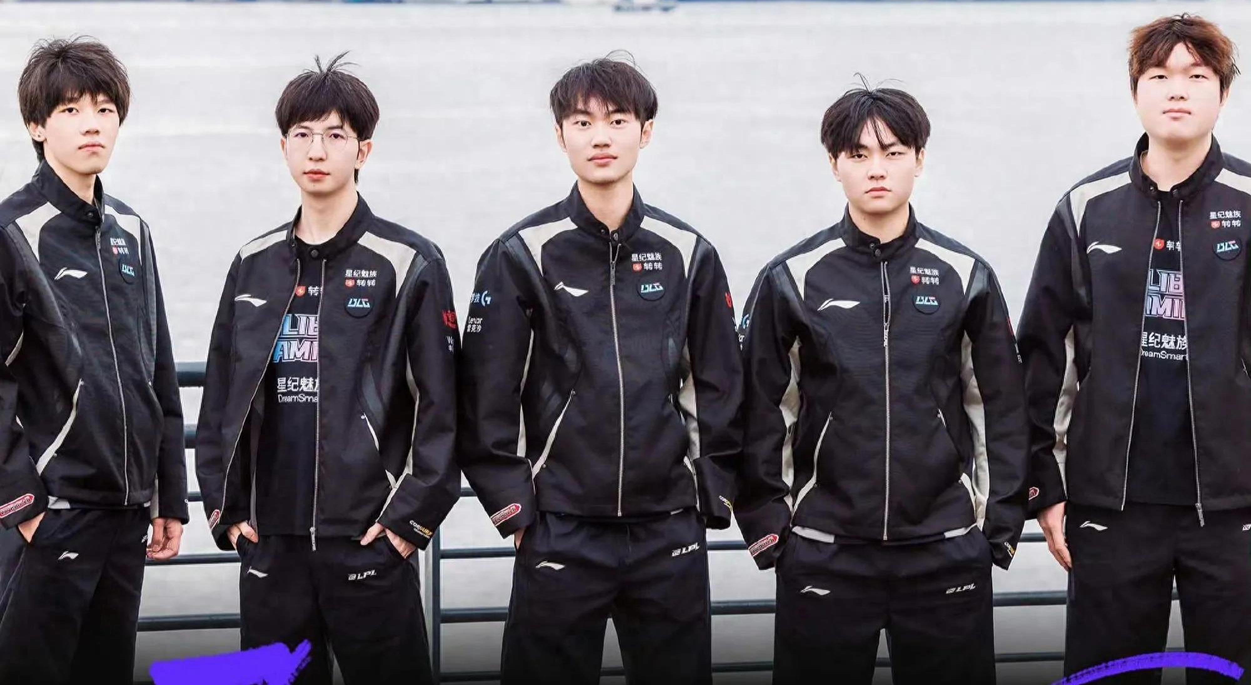 这场比赛的 这场比赛的