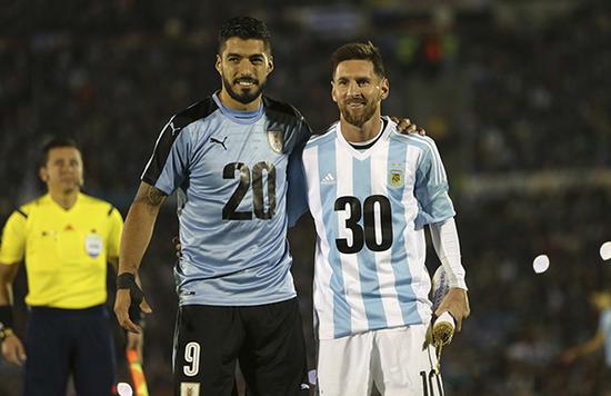 尤其是在主 尤其是在主