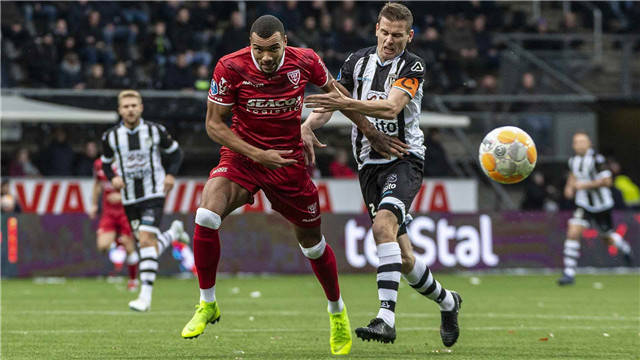 比赛一开始 比赛一开始